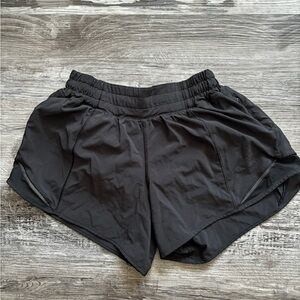 Lululemon hottie hot shorts